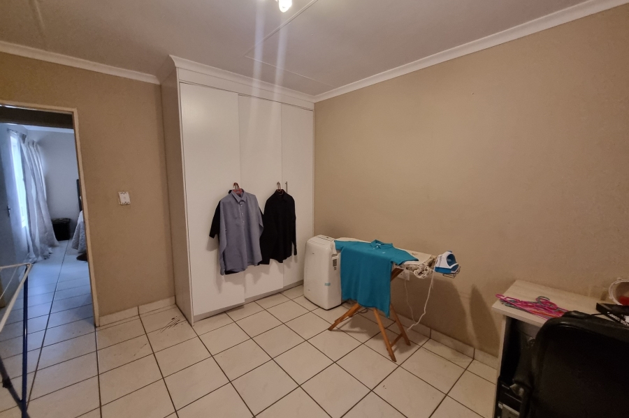 3 Bedroom Property for Sale in Neserhof North West